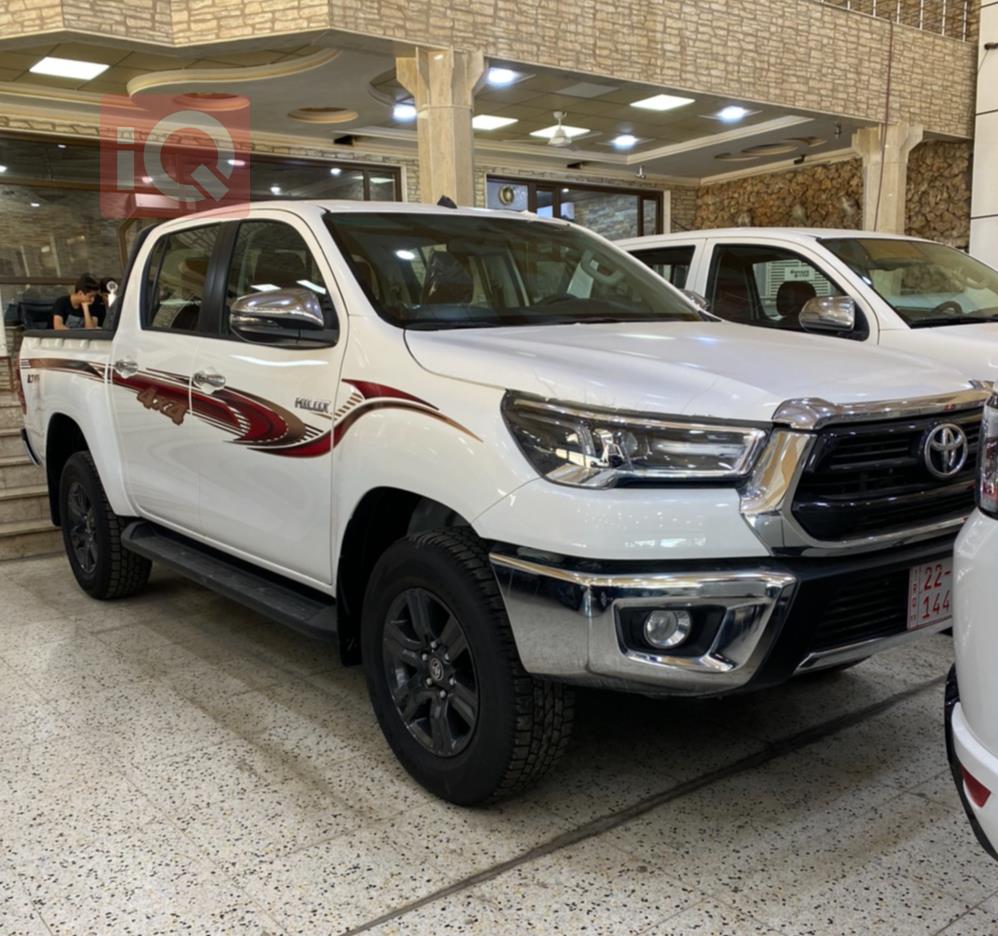 Toyota Hilux
